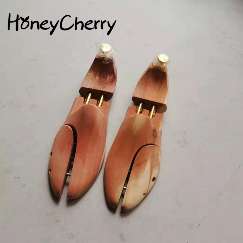 Shoe Tree Cedar - Penjepit Sepatu Kayu Cedar Perawatan Sepatu