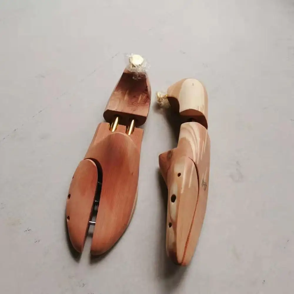 Penjepit Sepatu Kayu Cedar Per - Shoe Tree Cedar ulasan dan harga